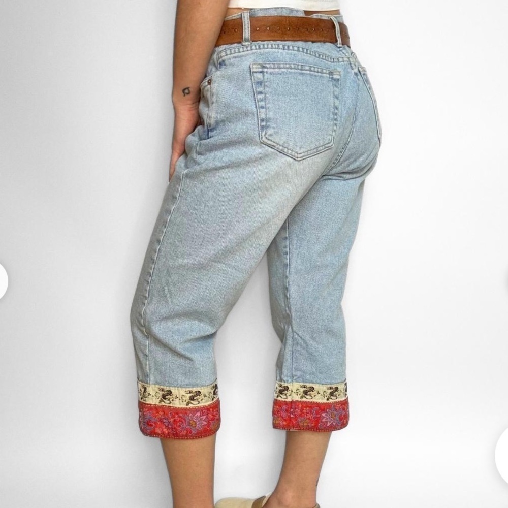 LONDONJEAN Blue Ankle Cropped Jeans with Red Trim - Picture 2 of 14